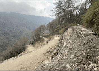Upper Chhukha Gewogs endured daily travel hassles due to impassable road